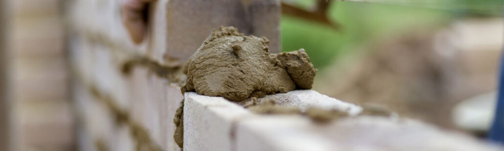 mason-building-wall