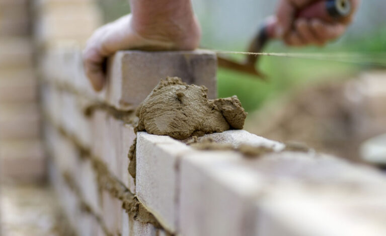 mason-building-wall